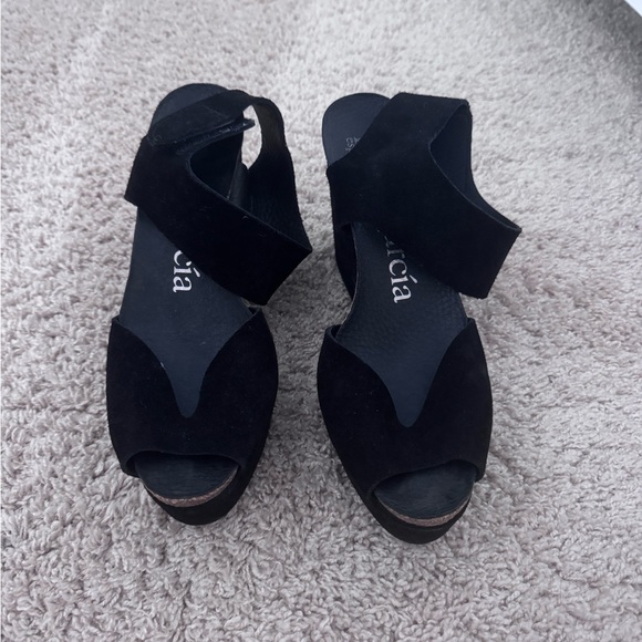 Pedro Garcia Shoes - Pedro Garcia Black Wedge Sandals with Cross-Strap Design